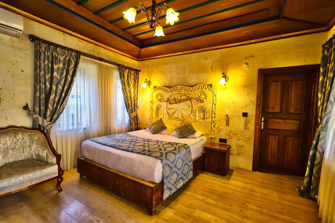 Cappadocia Empire Cave Hotel Goreme Exterior photo