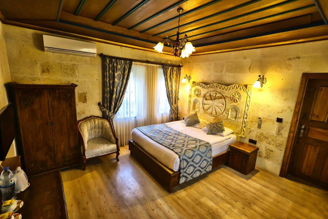 Cappadocia Empire Cave Hotel Goreme Exterior photo