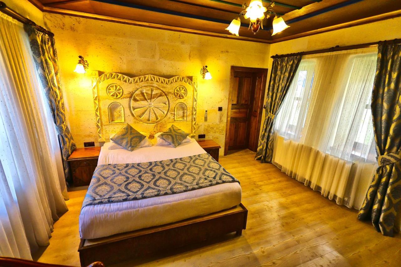 Cappadocia Empire Cave Hotel Goreme Exterior photo