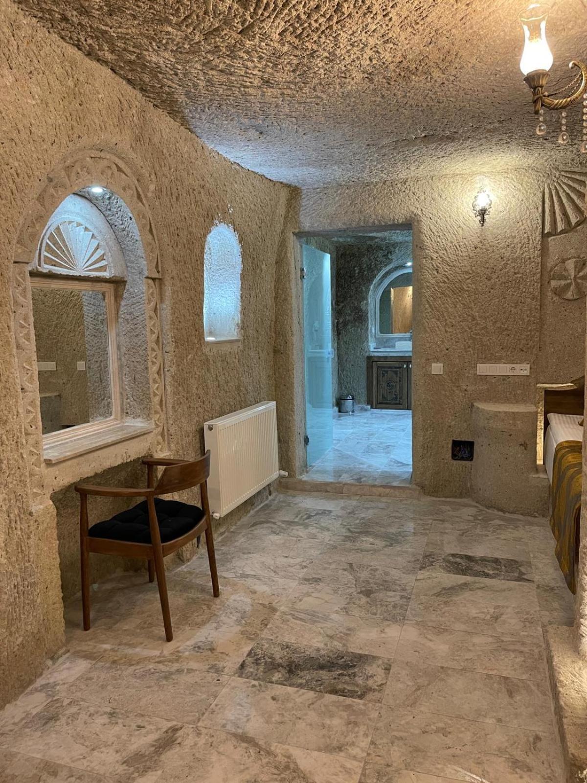 Cappadocia Empire Cave Hotel Goreme Exterior photo